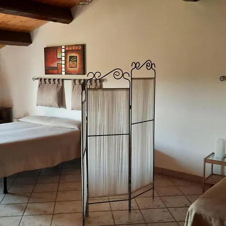 Palatium S.g. Bed & Breakfast 4*